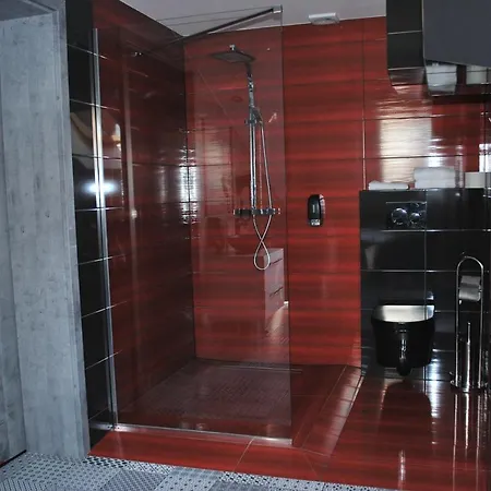 Nata Goscinne Restauracja Libiaz