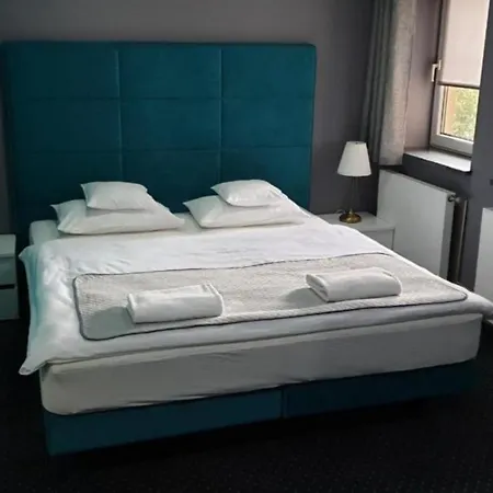 Nata Goscinne Restauracja 3*