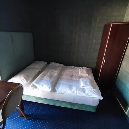 Nata Goscinne Restauracja 3*