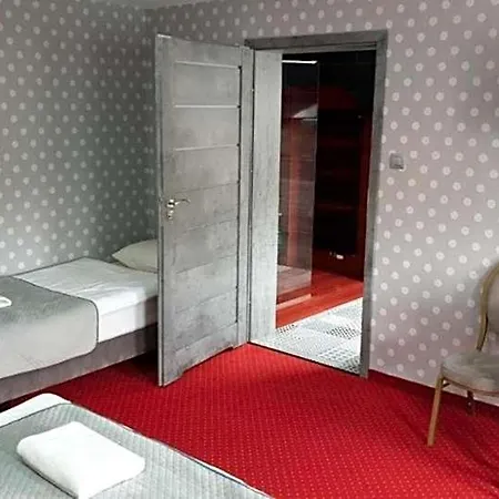 Nata Goscinne Restauracja 3* Libiaz