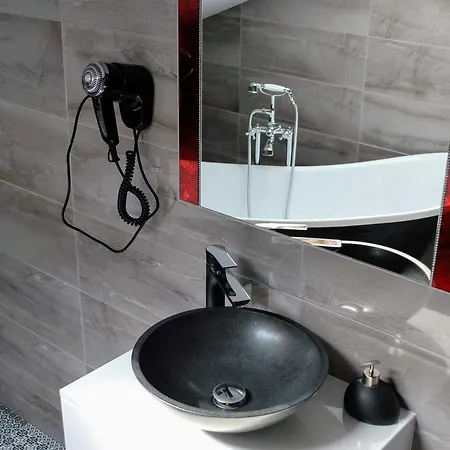 Nata Goscinne Restauracja 3*